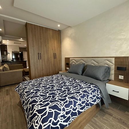 Splendide Studio Haut Standing En Face De La Marina Et A 200 M Du Port De Tanger - 1 Chambre Double Exterior photo